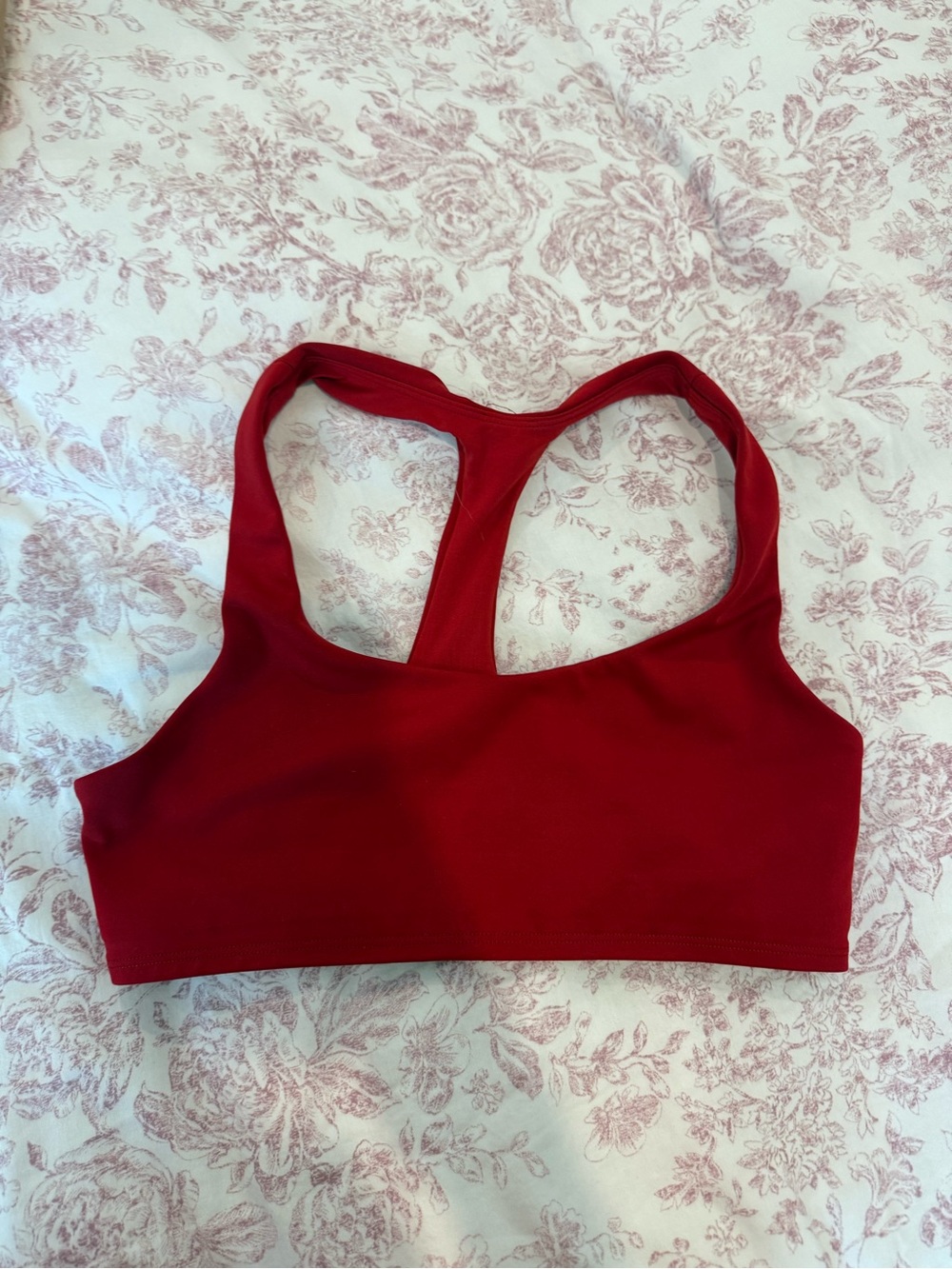 ALO Yoga Red Set - Picture 3 of 4
